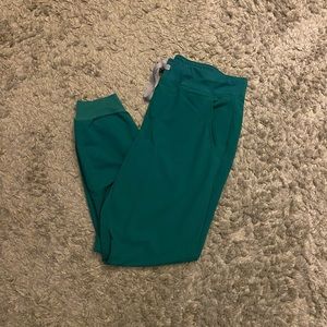 Green Zamora Jogger Scrub Pant. Size Medium Petite